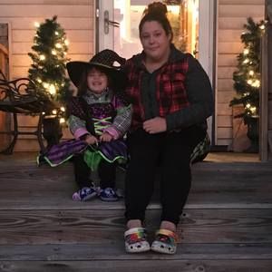 Meet your Posher, Mickayla